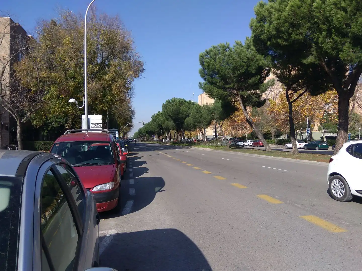 Exterior view of Garage for sale in Madrid