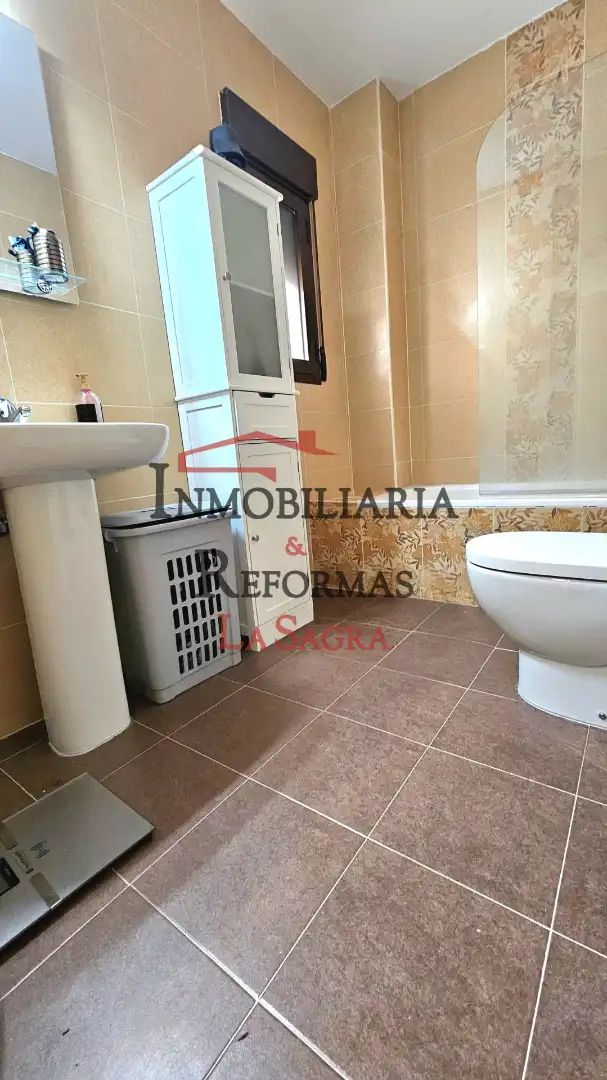 Baño de Dúplex en venta en Mocejón con Aire acondicionado, Calefacción y Parquet