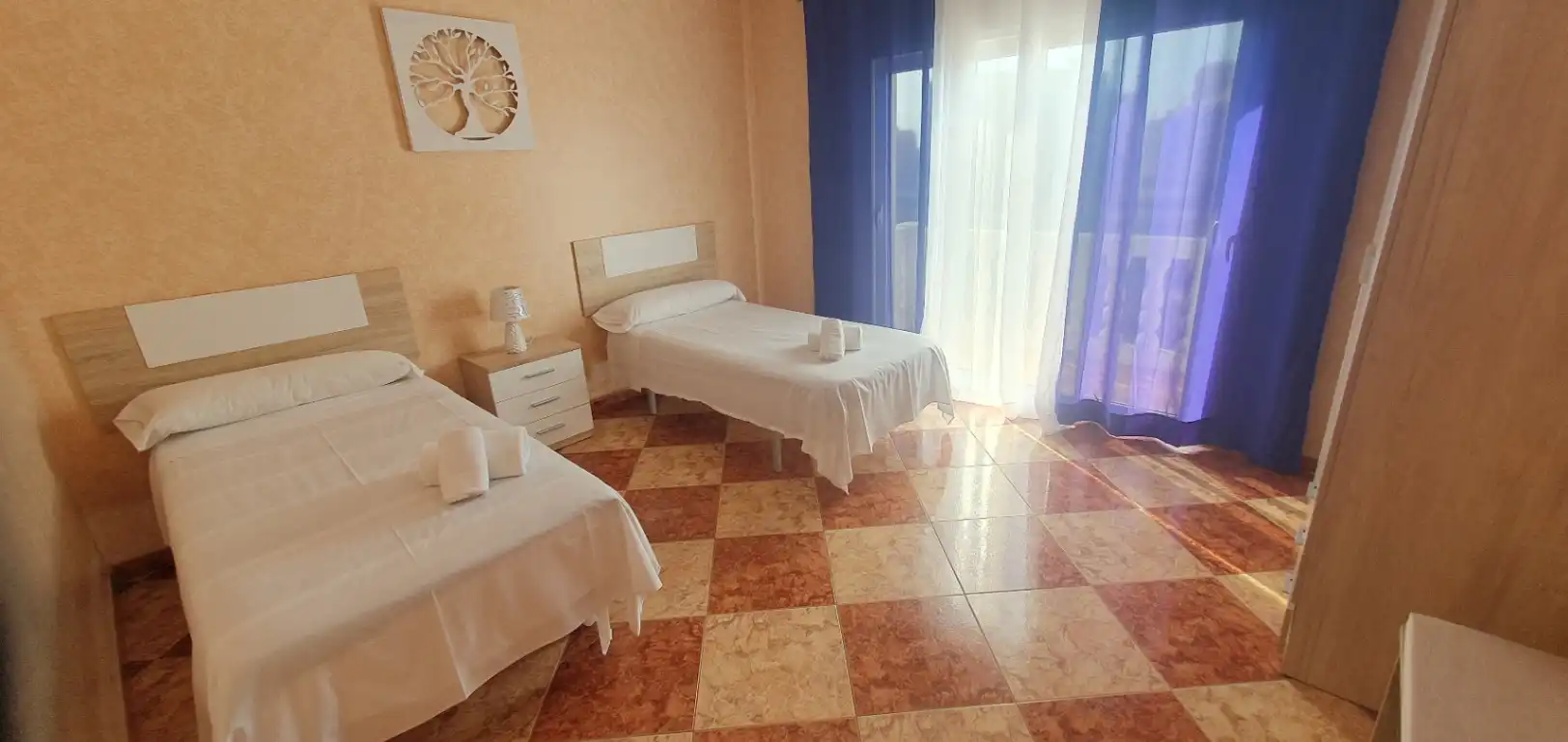 Chalet con terraza en venta en Marisol Park - Ortembach - Los Almendros, imagen 26