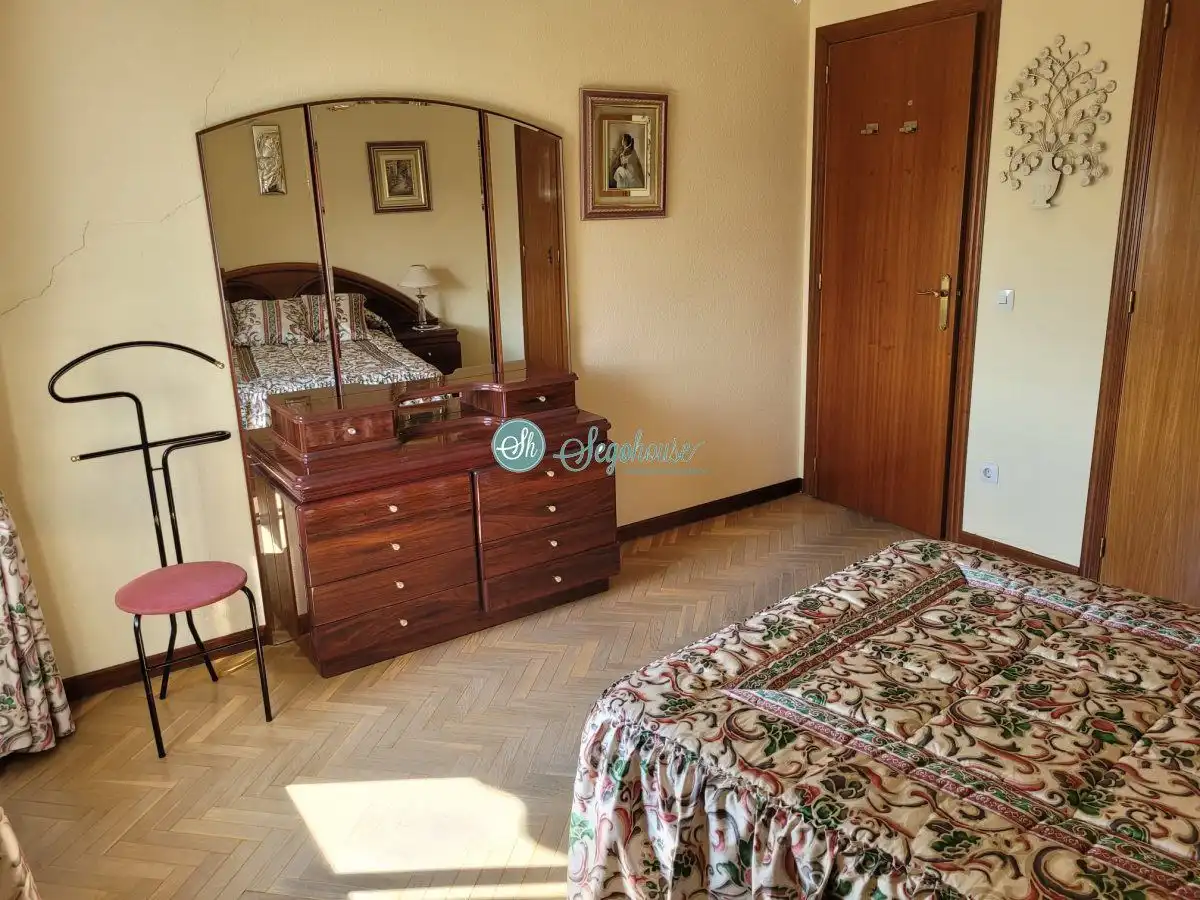 Piso de alquiler en Vía Romana