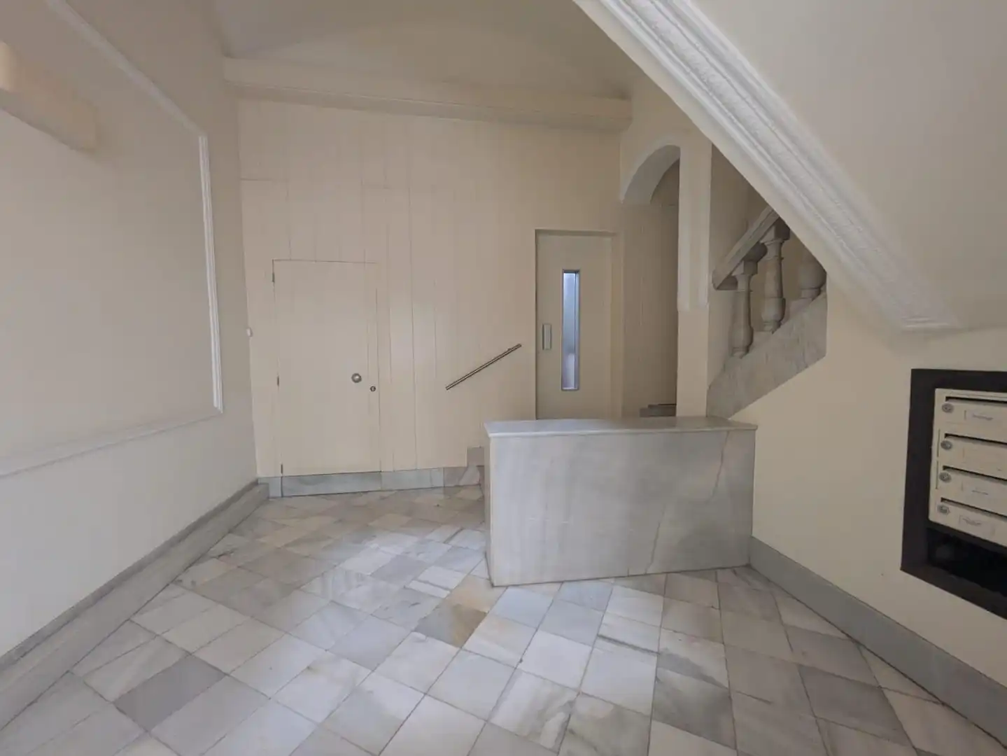 Piso de alquiler en Valencia con Balcón