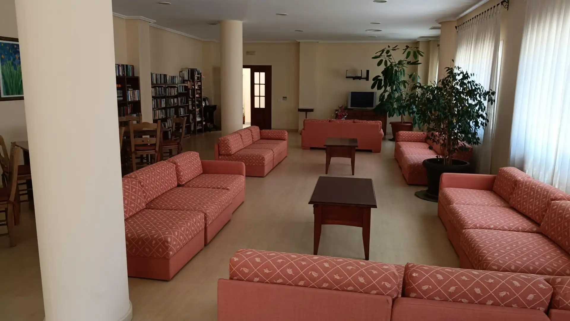 Sala de estar de Apartamento en venta en Roquetas de Mar con Aire acondicionado, Calefacción y Terraza