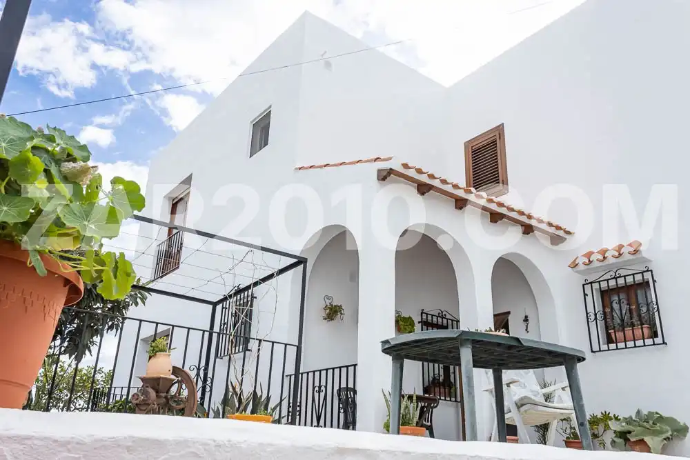 Chalet con jardín en venta en Calle Cañada Aguilar, imagen 3