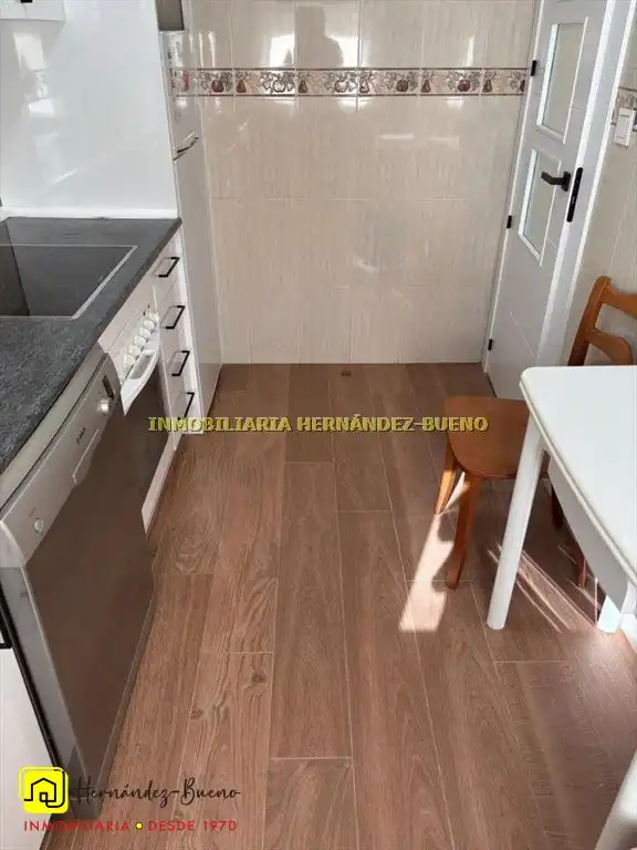 Piso de alquiler en San Bernardo