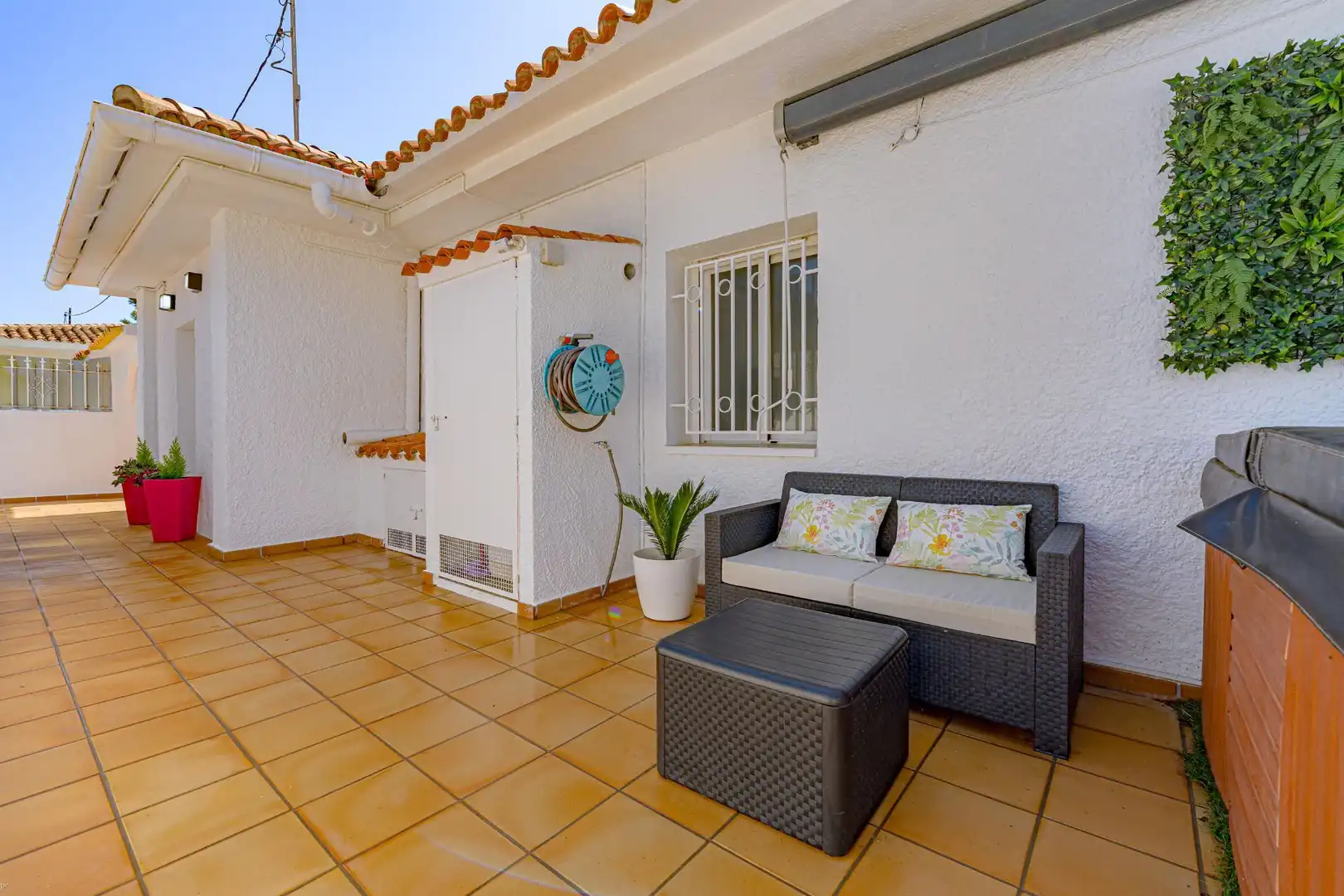 Terraza de Casa o chalet en venta en La Nucia con Aire acondicionado, Calefacción y Jardín privado