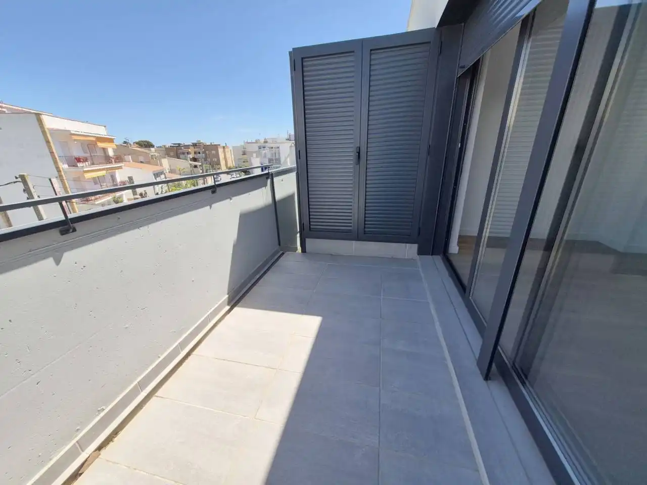 Terraza de Apartamento en venta en Cubelles con Aire acondicionado, Calefacción y Parquet