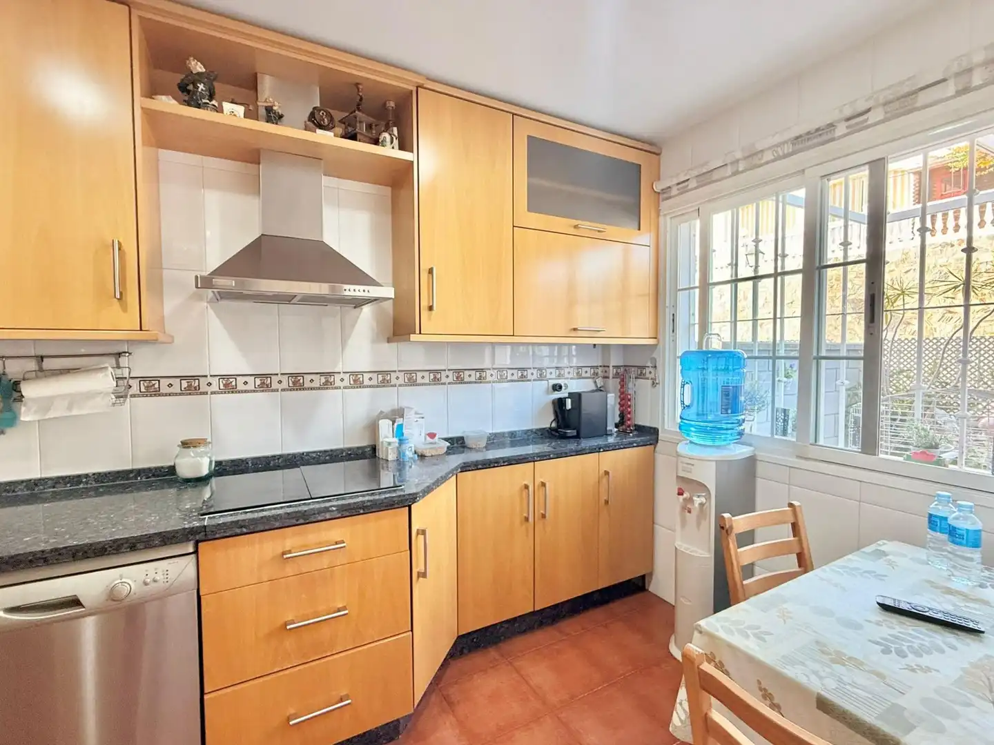 Terraced house with pool for sale in Torreblanca del Sol, imagen 5