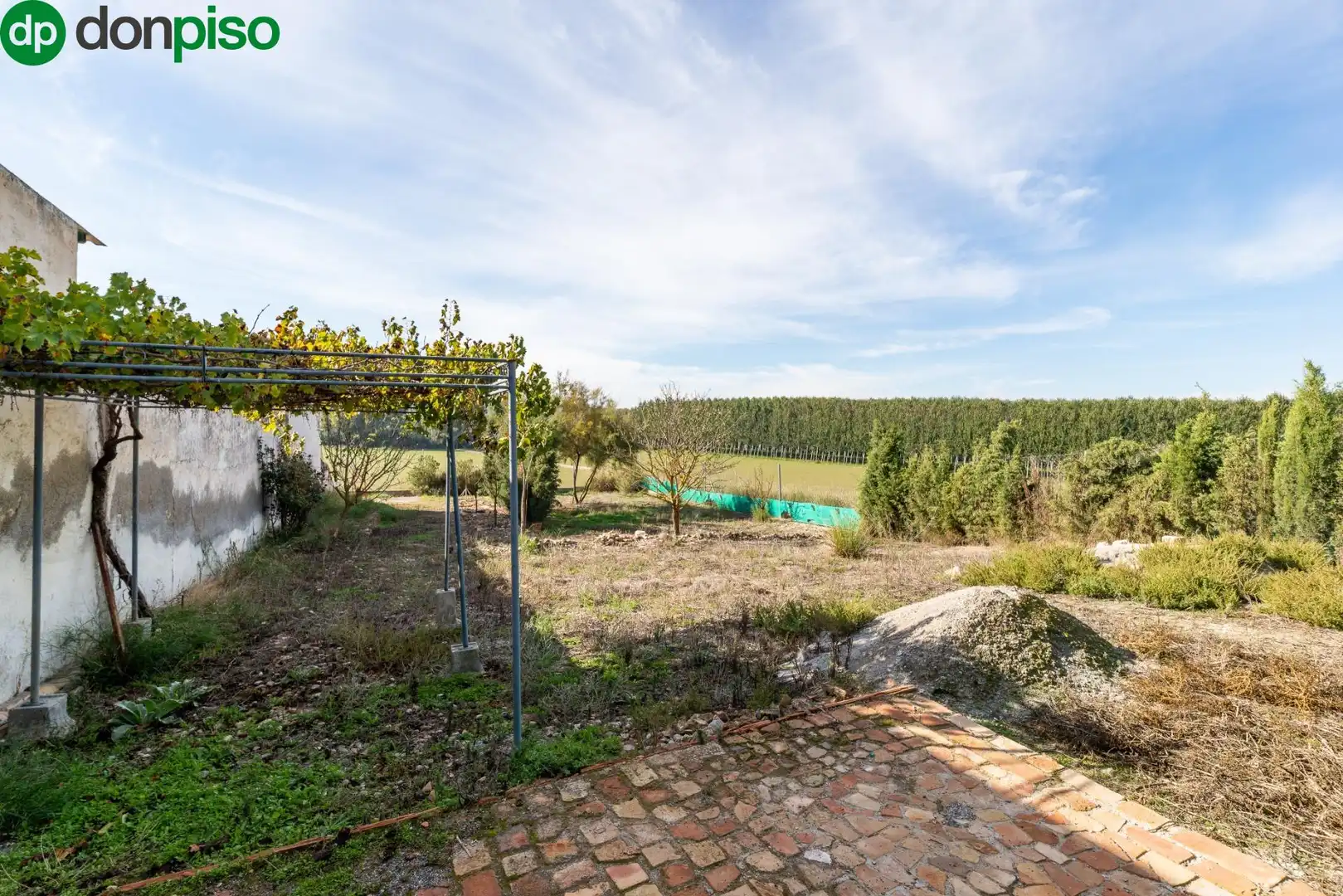 Jardí de Finca rústica en venda en Pinos Puente amb Jardí privat, Terrassa i Traster