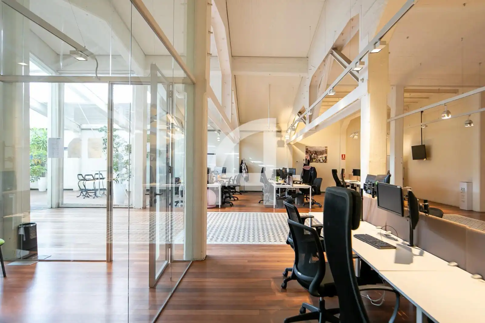 Büro zur Miete in Barcelona mit Klimaanlage und Heizung