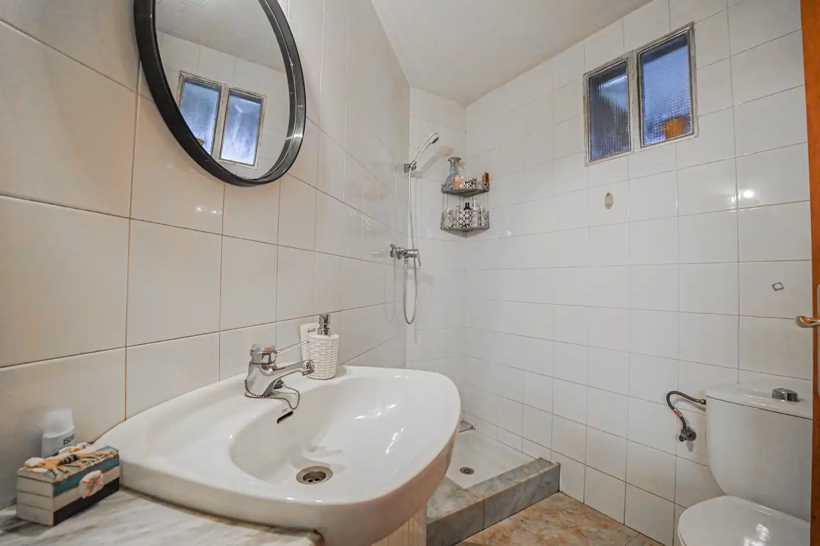 Bathroom of Detached homes for sale in Vilallonga del Camp  with Air Conditioner, Heating and Private garden