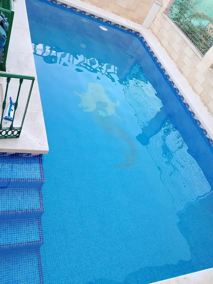 Piscina de Casa adosada en venda en Argamasilla de Calatrava amb Aire condicionat, Calefacció i Terrassa