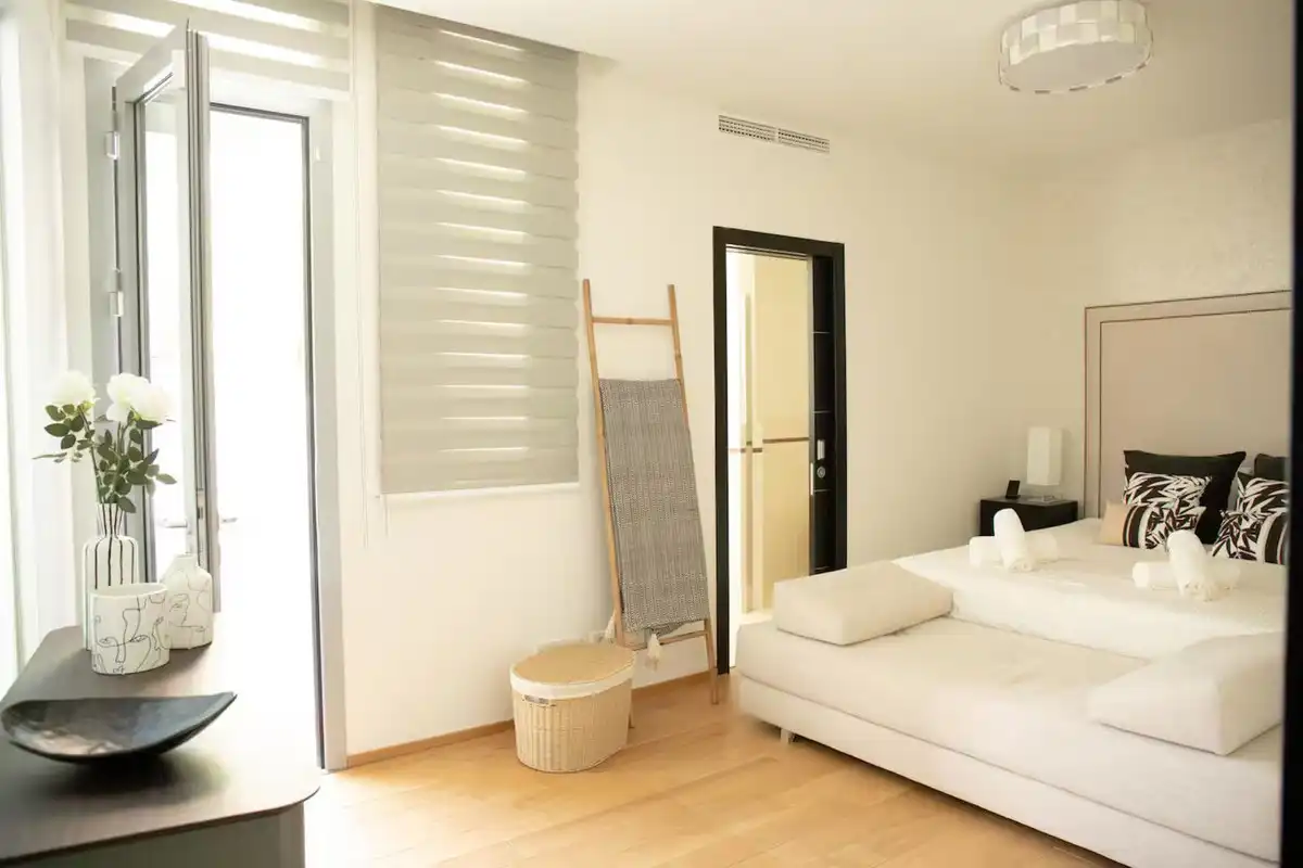 Bedroom of Detached homes for sale in Marbella  with Air Conditioner, Terrace and Storage room