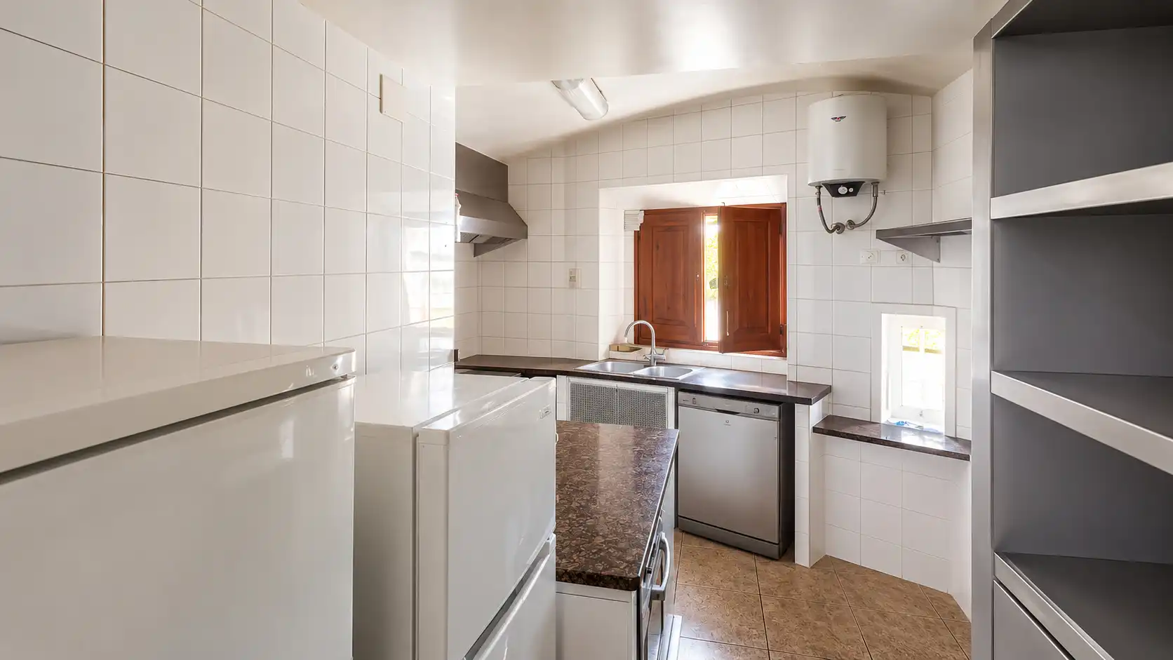 Cocina de Dúplex en venta en La Bisbal d'Empordà con Terraza, Balcón y Internet