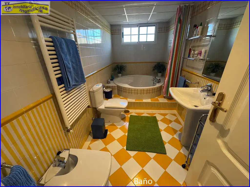 Baño de Casa o chalet en venta en Santomera con Aire acondicionado, Calefacción y Jardín privado