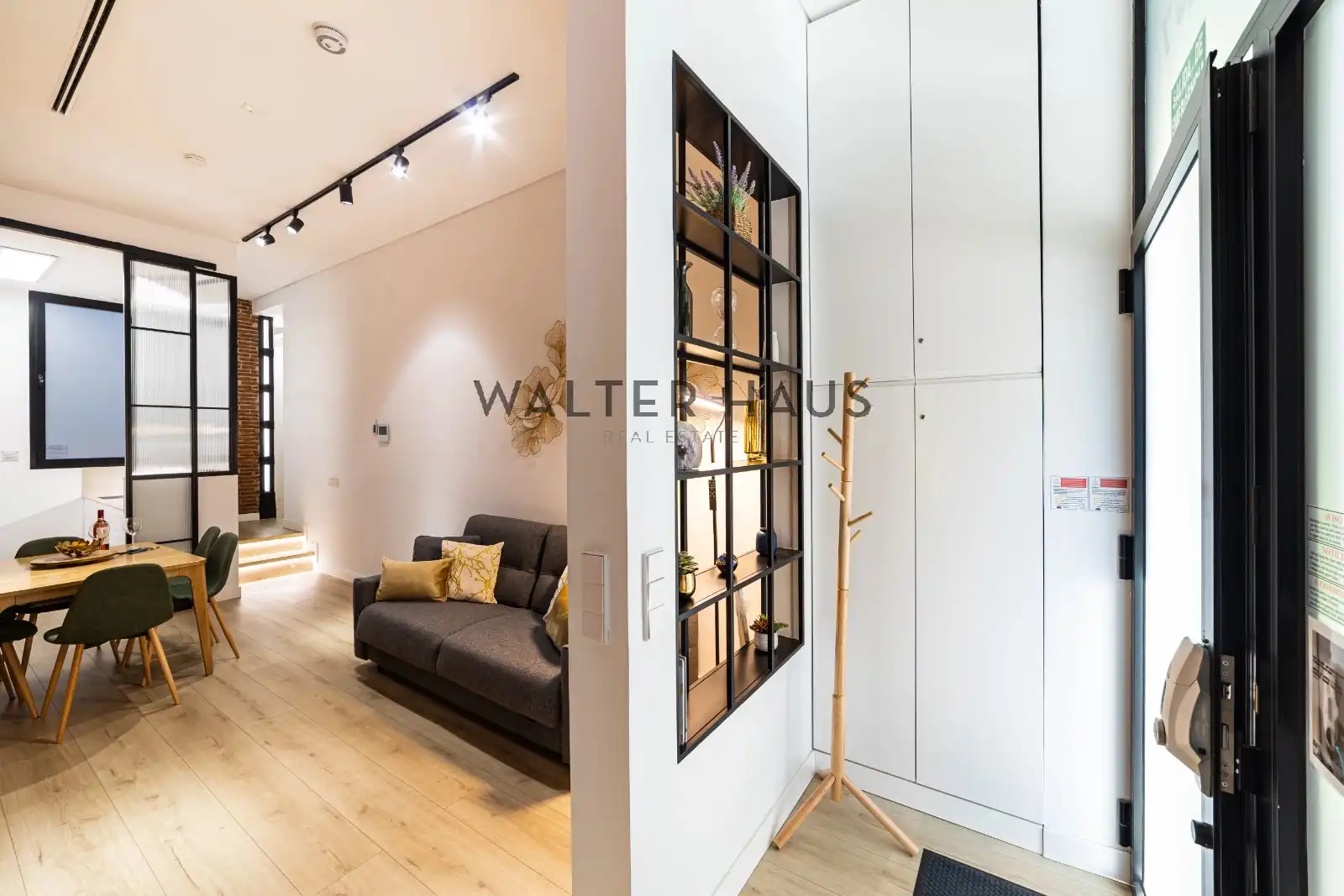 Piso en venta en Madrid con Aire acondicionado, Calefacción y Amueblado
