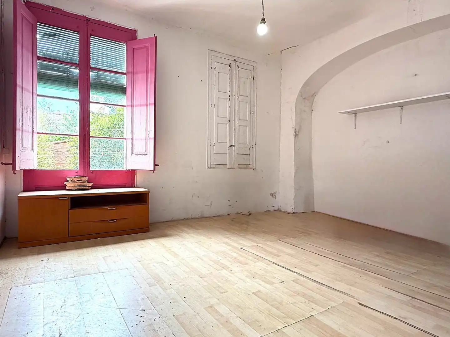 Habitación de Casa o chalet en venta en Sant Boi de Llobregat con Jardín privado, Terraza y Trastero
