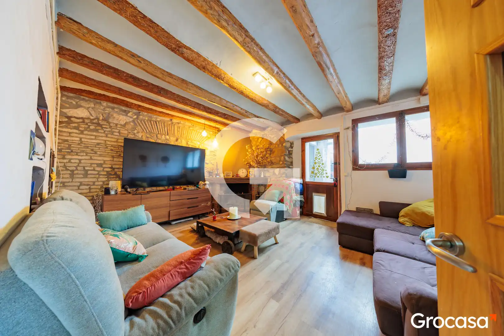 Sala d'estar de Casa o xalet en venda en Vimbodí i Poblet amb Aire condicionat, Calefacció i Jardí privat