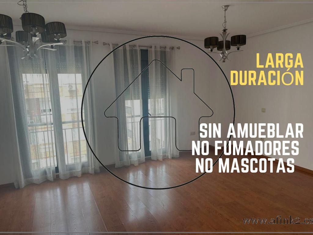 Exterior view of Flat to rent in  Huelva Capital  with Air Conditioner