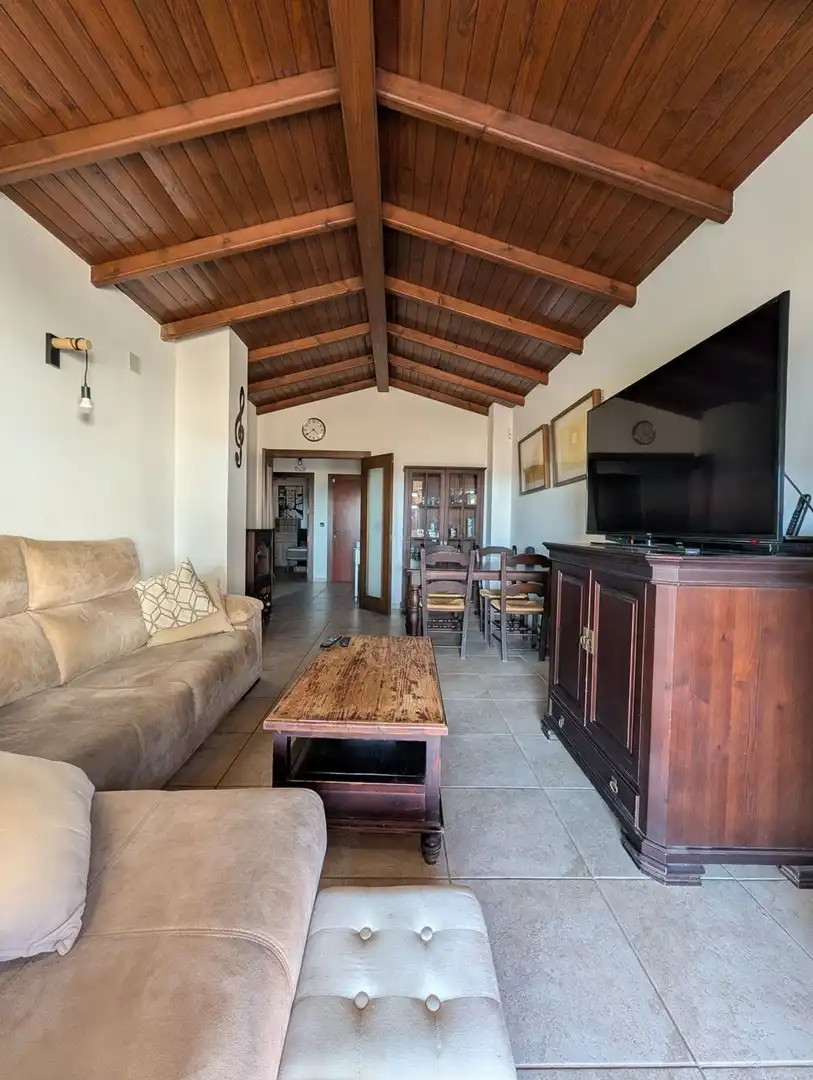 Sala de estar de Planta baja de alquiler en Estepona con Terraza y Se aceptan mascotas