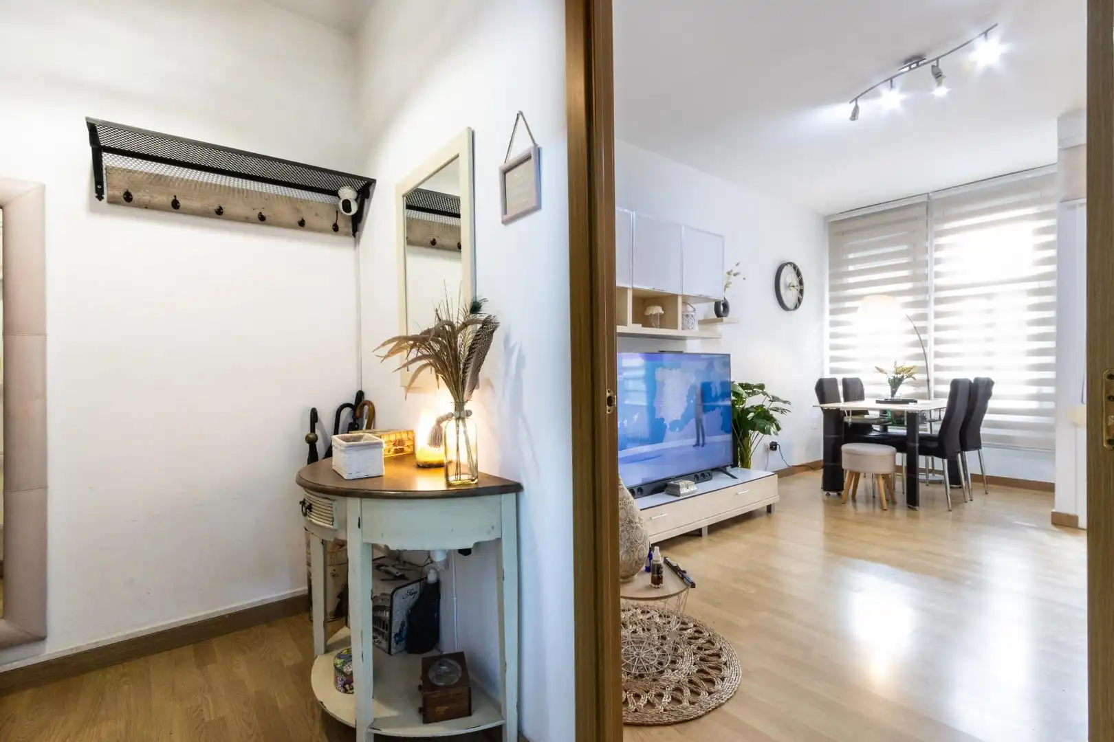 Flat for sale in Sabadell  with Air Conditioner, Heating and Balcony