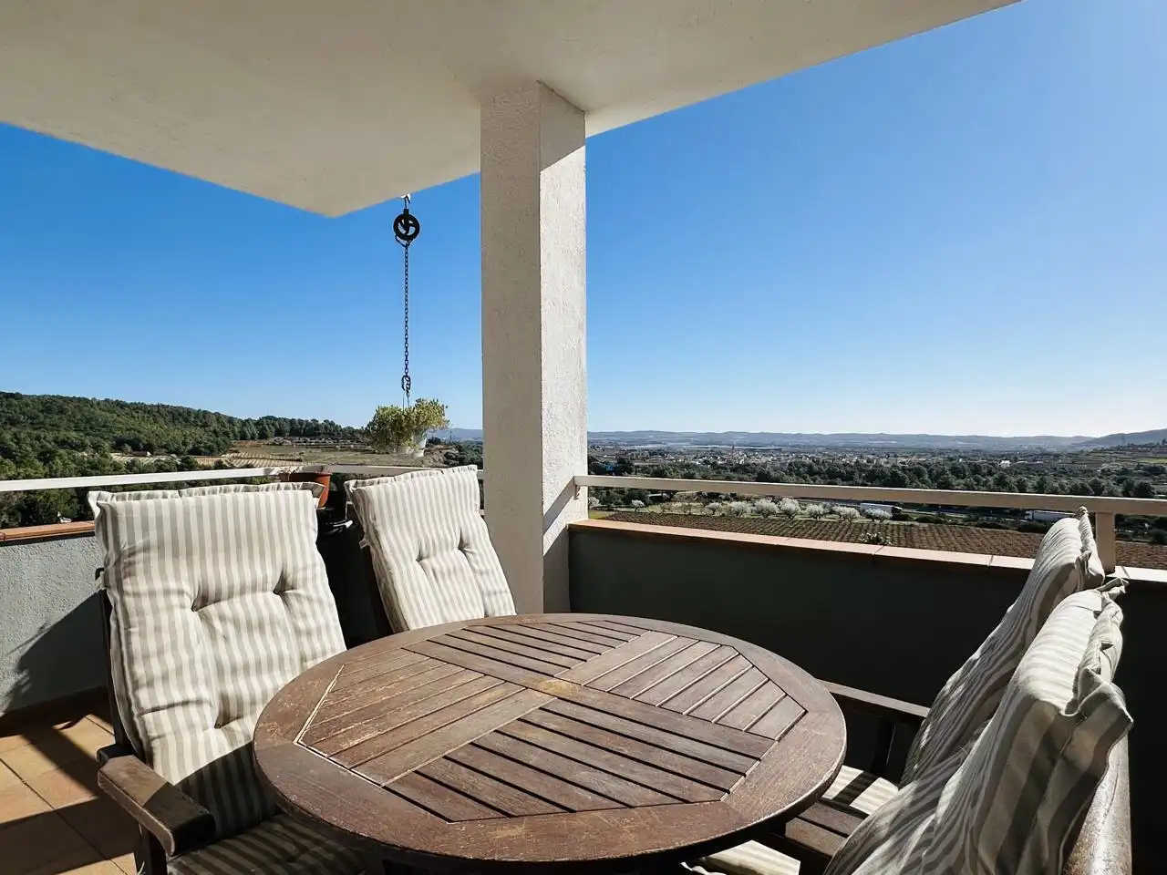 Casa amb piscina en venda a La Bisbal del Penedès, imagen 17