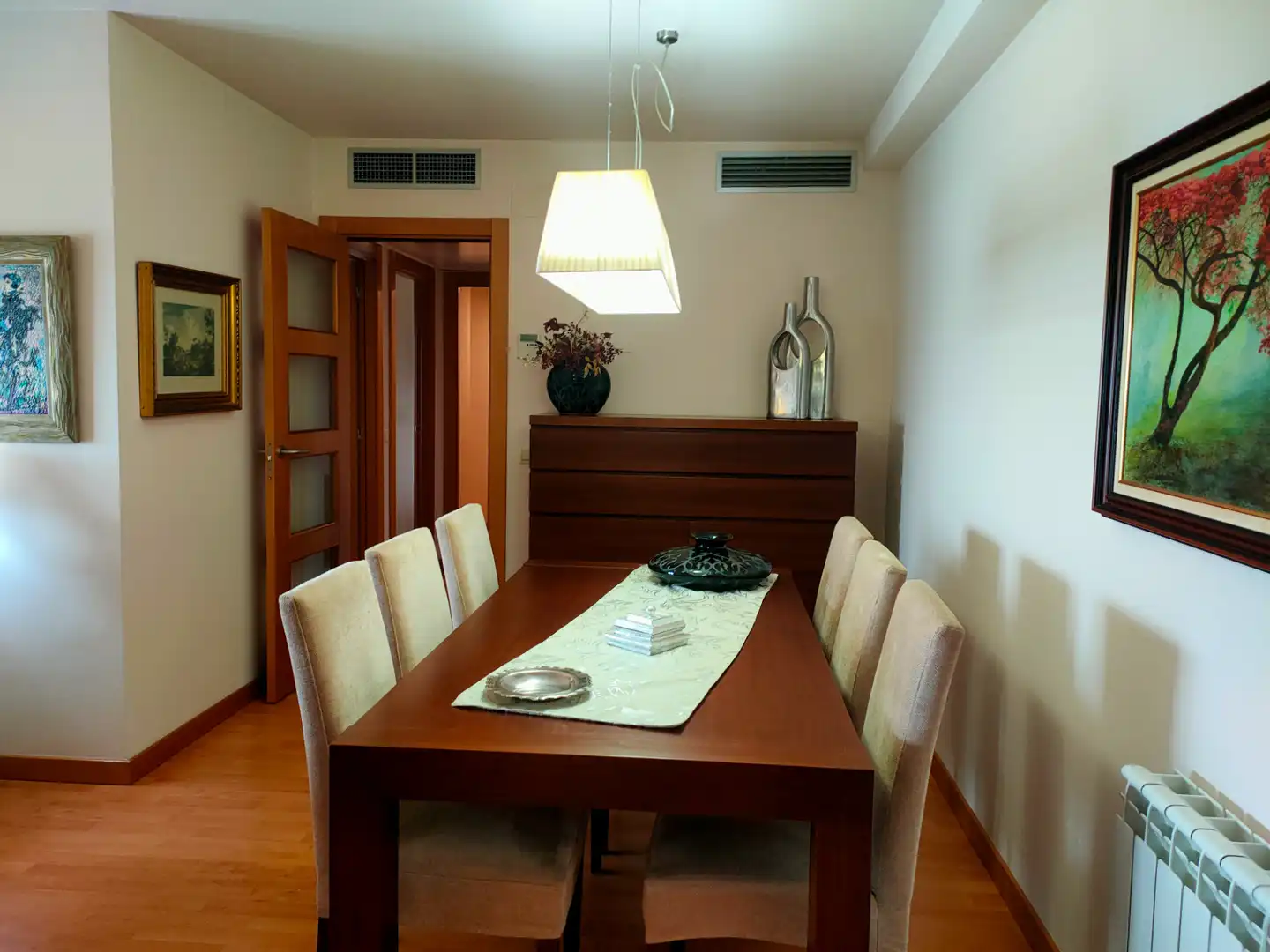 Menjador de Pis en venda en Sils amb Aire condicionat, Calefacció i Parquet