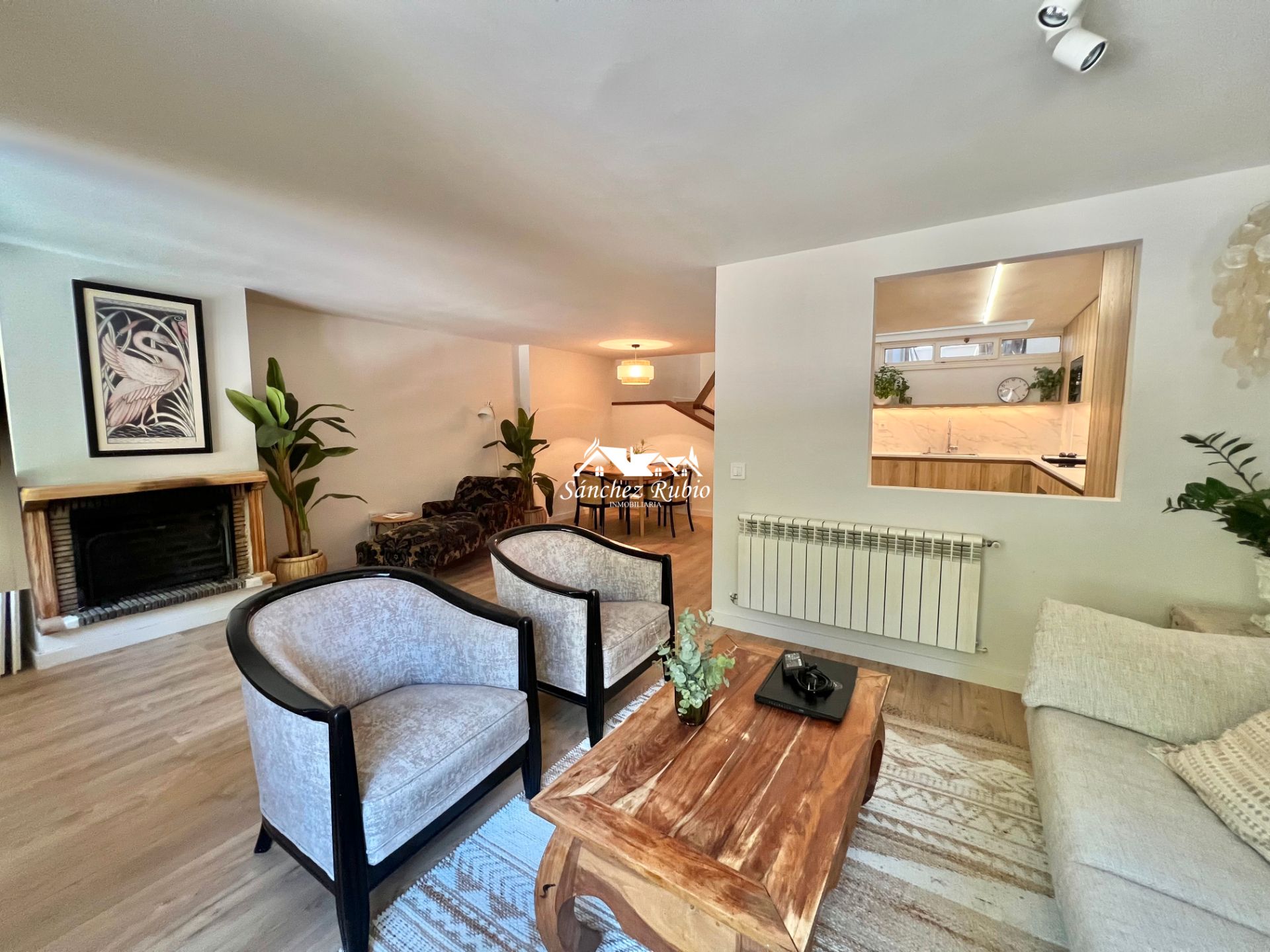 Living room of Single-family semi-detached for sale in Hoyo de Manzanares  with Heating, Private garden and Parquet flooring
