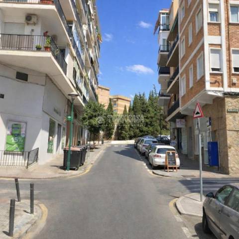 Piso en Venta en El Palo