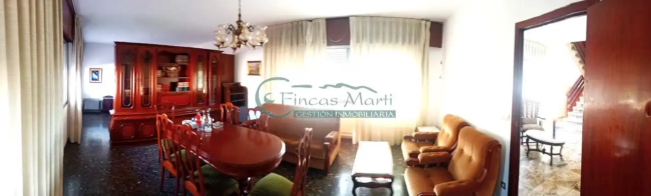 Sala de estar de Casa o chalet en venta en Vigo  con Calefacción, Jardín privado y Terraza