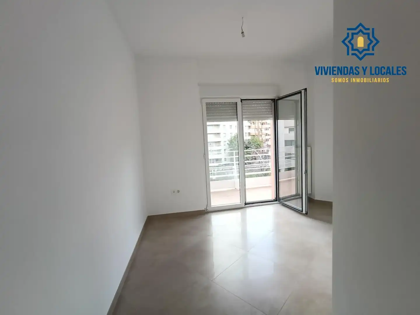 Habitación de Piso de alquiler en Granada con Aire acondicionado, Calefacción y Terraza
