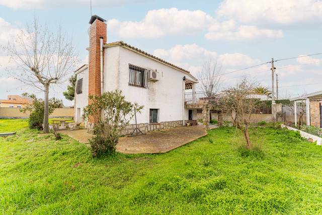 Casa-chalet en Venta en Travesía de las Perdices en El Álamo
