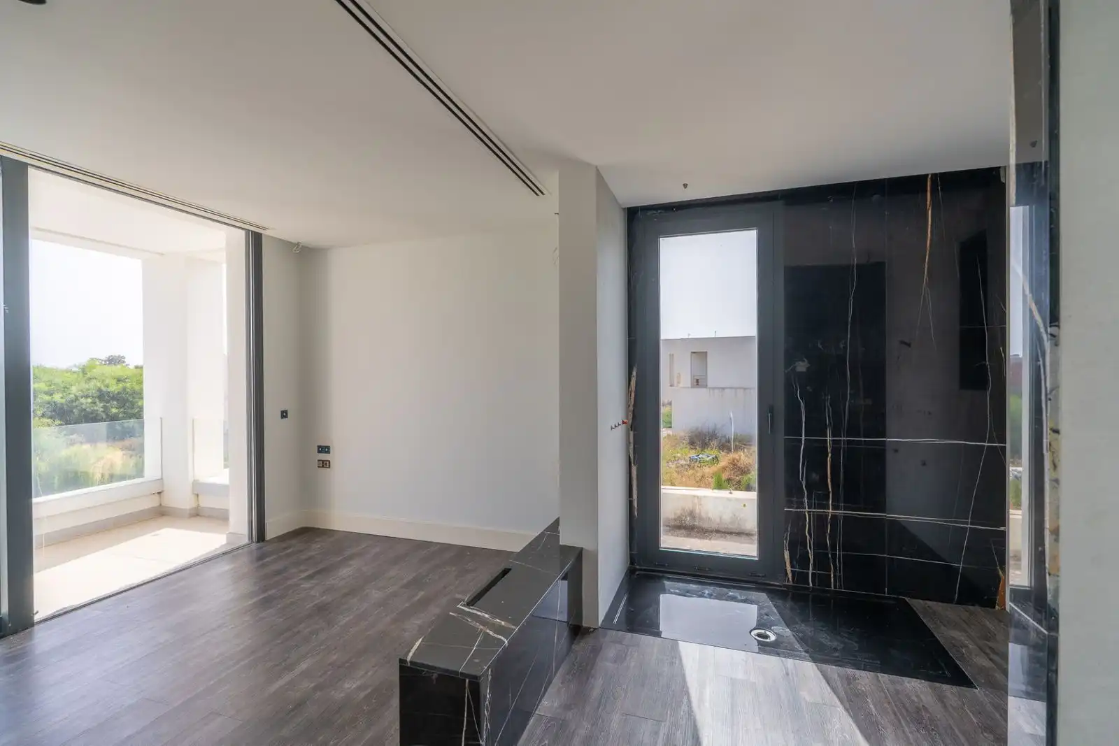 Casa o xalet en venda en Estepona amb Jardí privat, Traster i Piscina