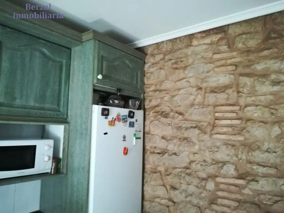 Cuina de Finca rústica en venda en  Logroño amb Jardí privat, Traster i Balcó
