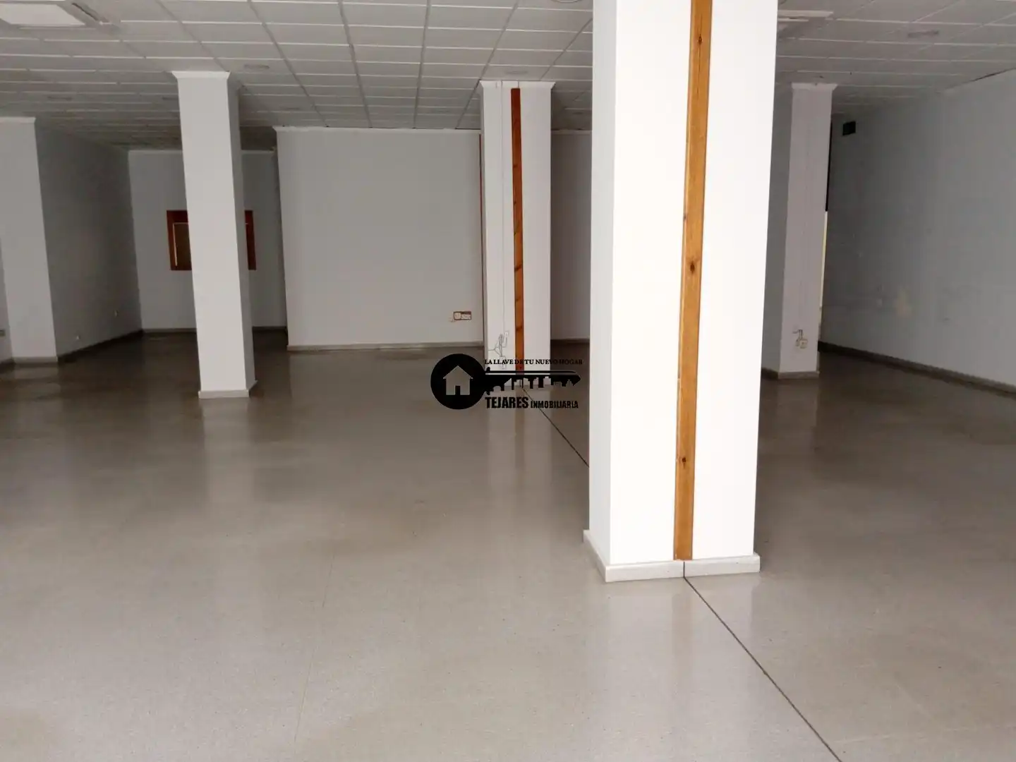 Local comercial en venda a Industria, imagen 8