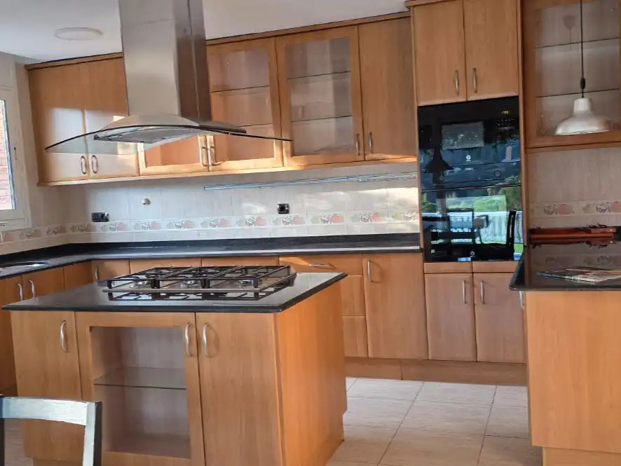 Küche von Haus oder Chalet zur Miete in Sant Fost de Campsentelles mit Terrasse, Schwimmbad und Balkon