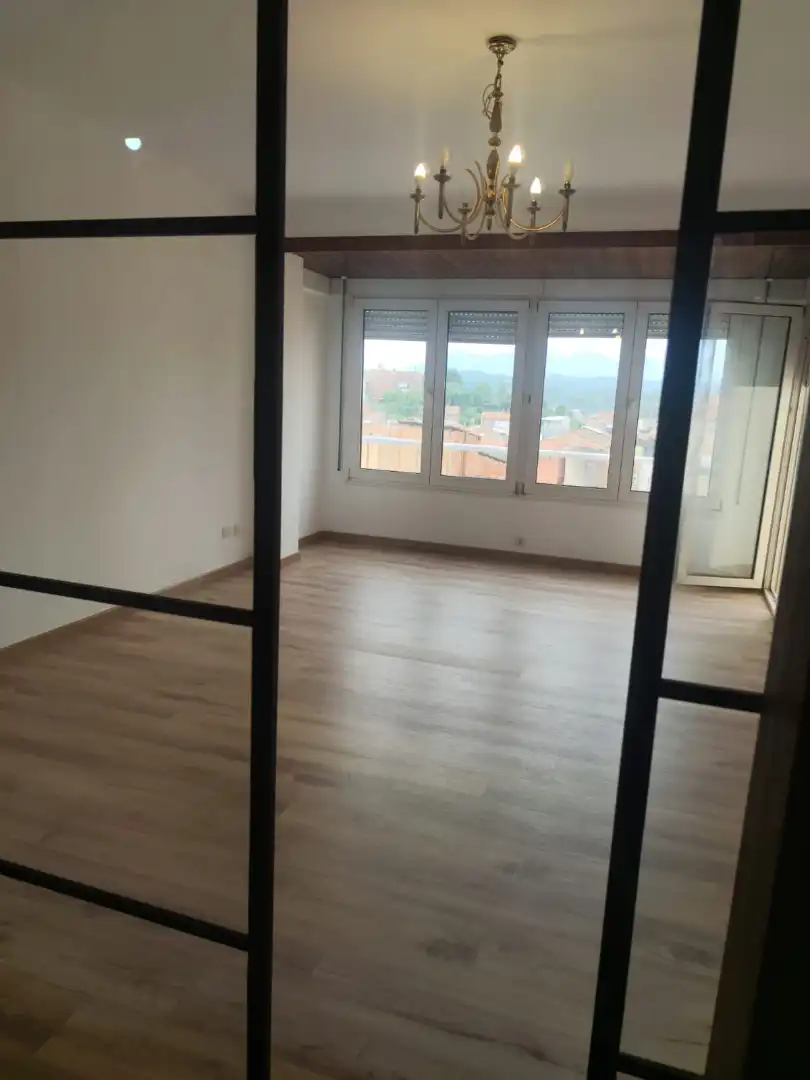 Dormitori de Pis en venda en Manresa amb Calefacció, Parquet i Traster