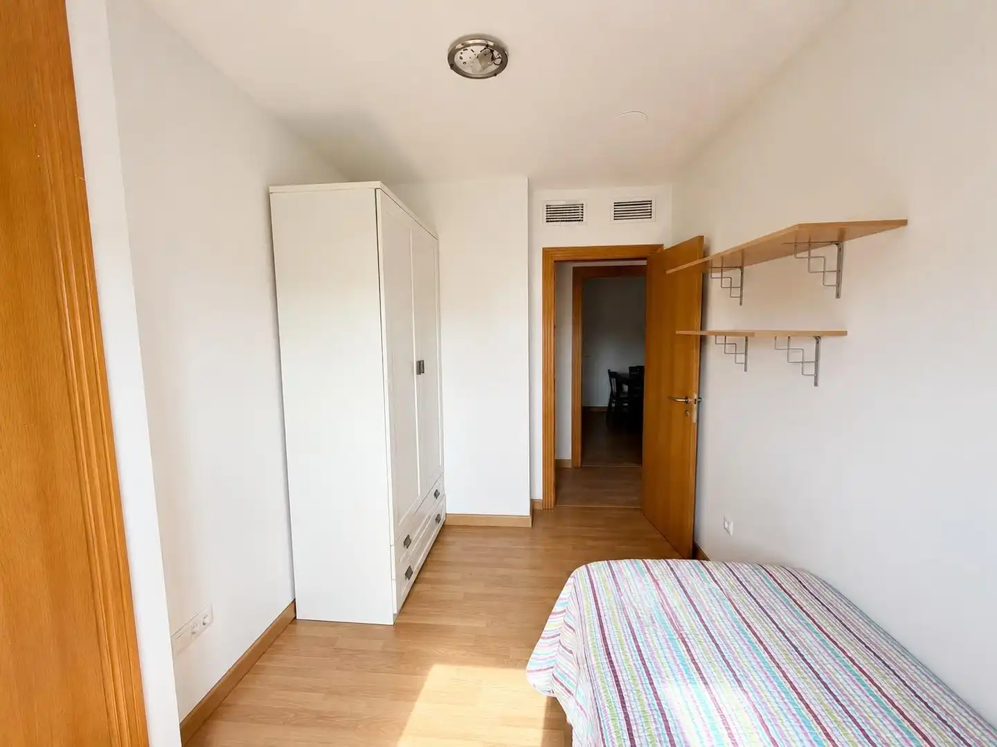 Schlafzimmer von Wohnung zum Verkauf in Vícar mit Klimaanlage, Terrasse und Möbliert