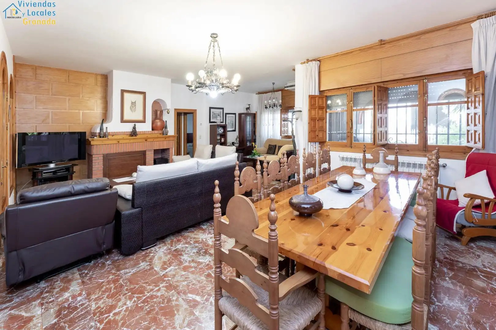 Comedor de Casa o chalet en venta en Granada con Aire acondicionado, Jardín privado y Trastero