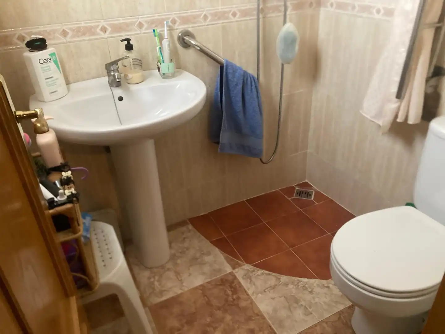 Bathroom of Detached homes for sale in Argés  with Heating, Private garden and Terrace