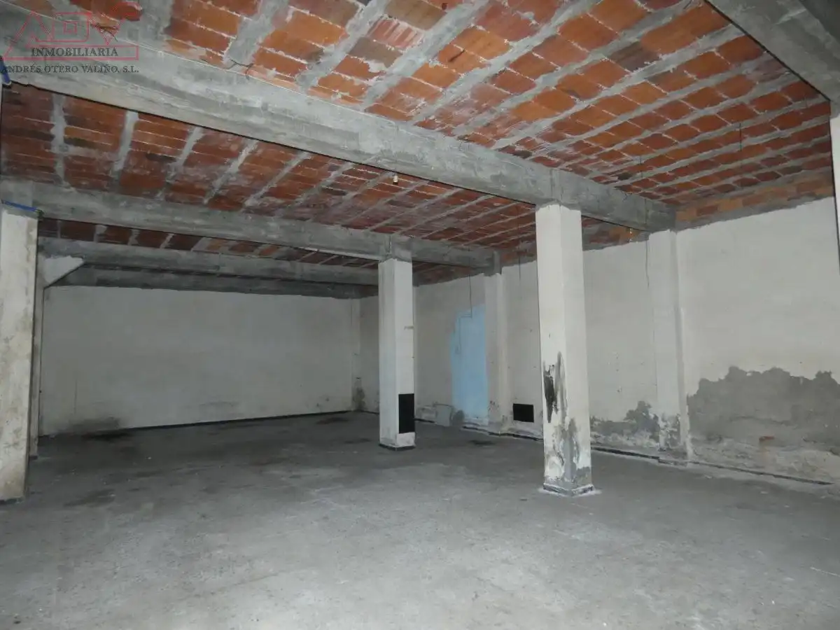 Local comercial en venda a Alto del Castaño