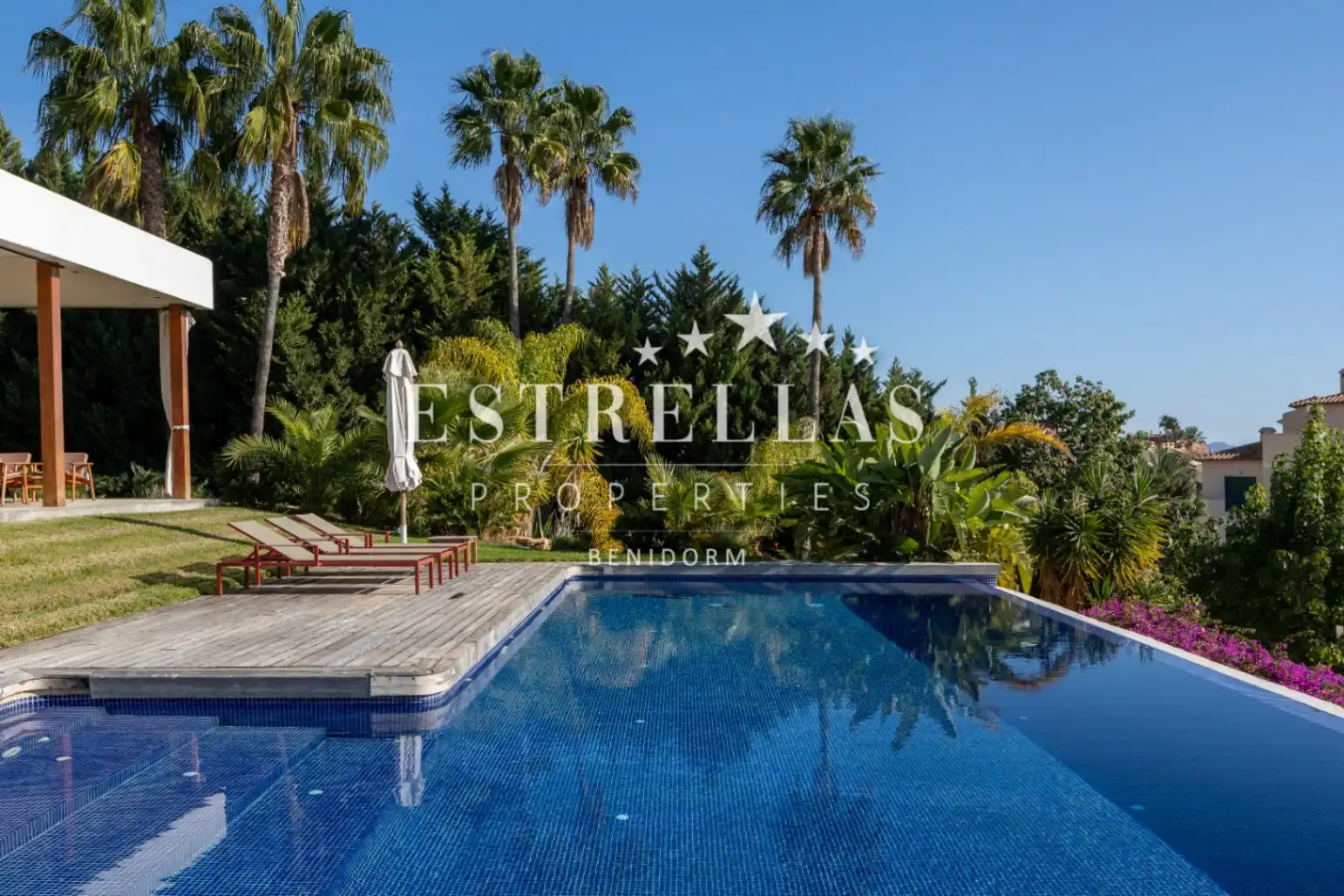 Villa mit Pool zum Verkauf in Golf Bahía, imagen 2