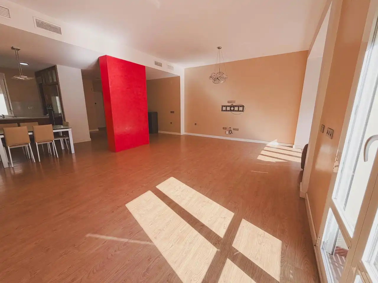 Sala de estar de Piso en venta en Cádiz con Aire acondicionado, Calefacción y Balcón