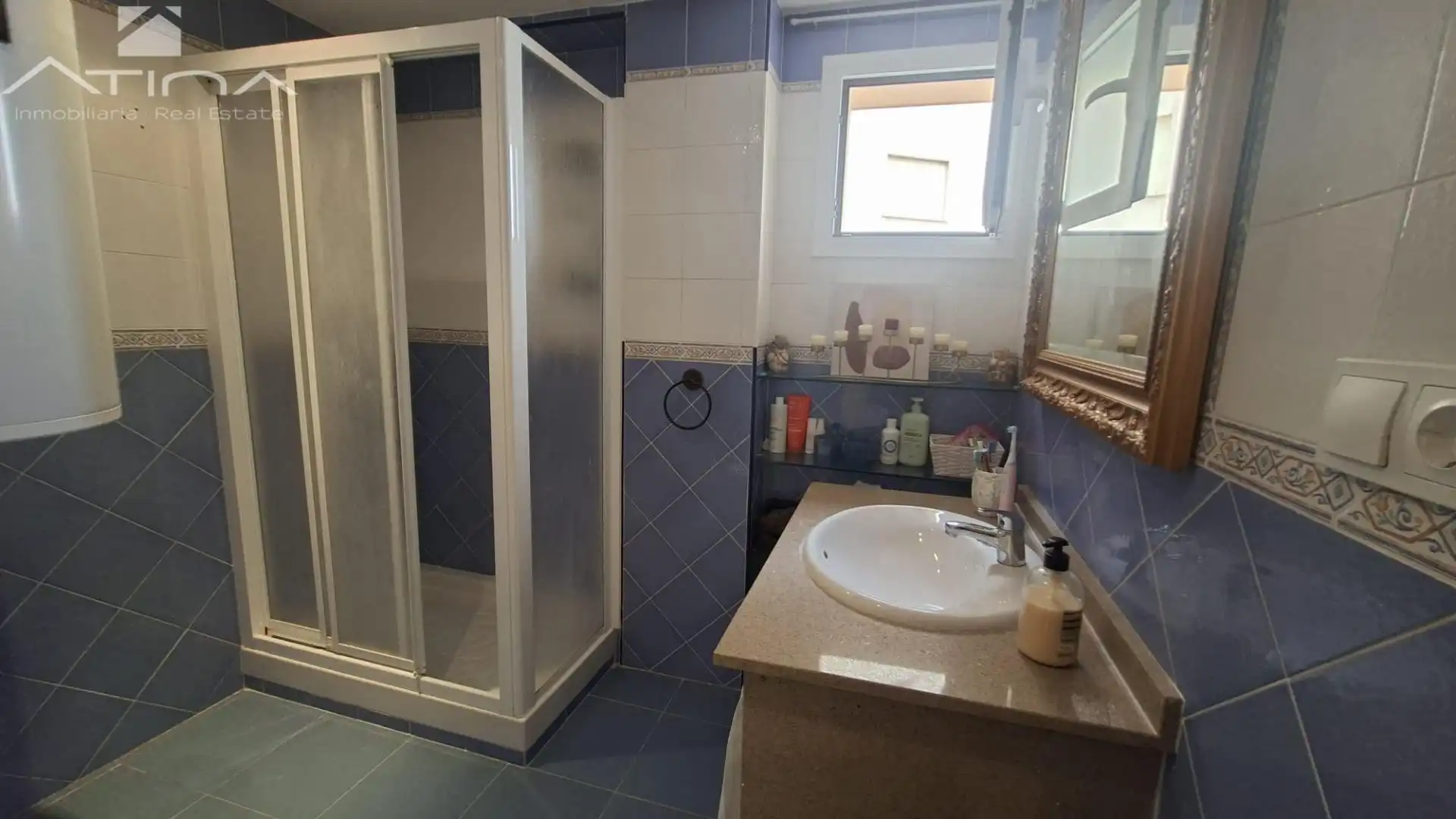 Bany de Apartament en venda en Bellreguard amb Aire condicionat, Calefacció i Moblat