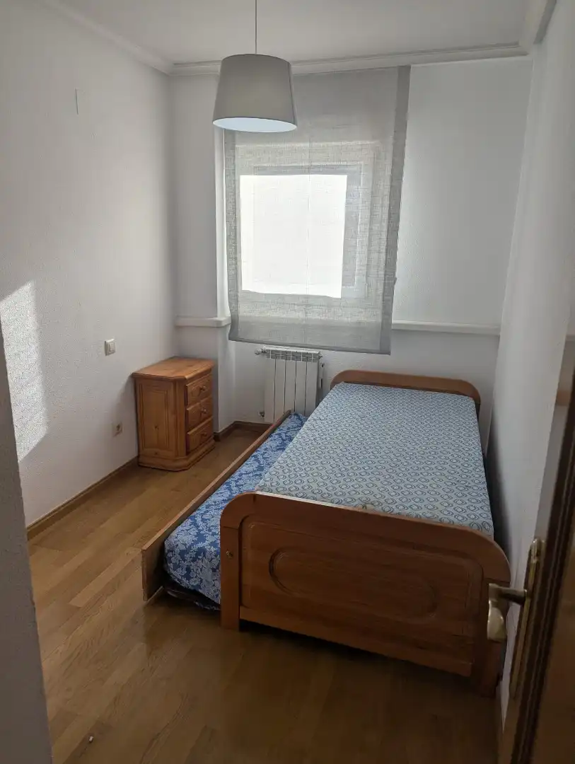 Dormitori de Pis de lloguer en Rivas-Vaciamadrid amb Aire condicionat, Calefacció i Parquet