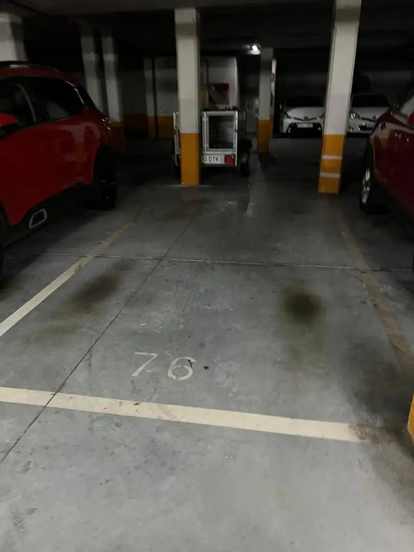 Garage zur Miete in Gijón , Asturias