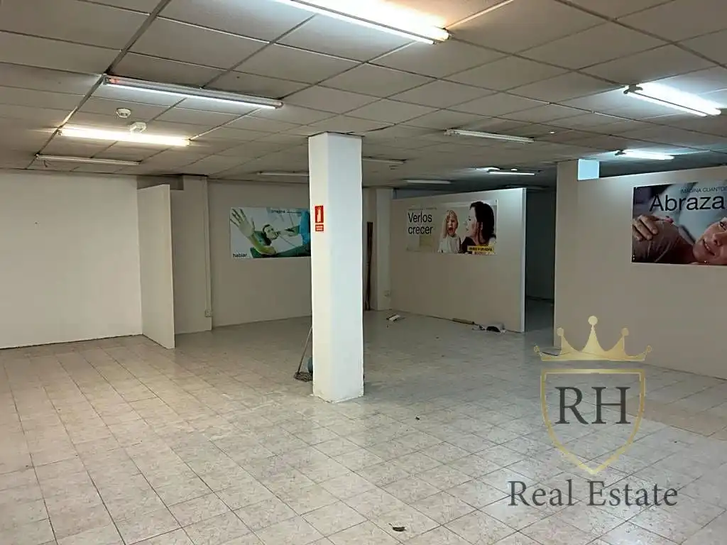 Locale commerciale in affitto a Llevant, imagen 24
