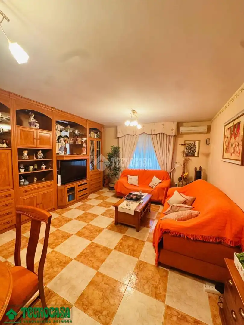 Casa con piscina en venta en Méntrida, imagen 3