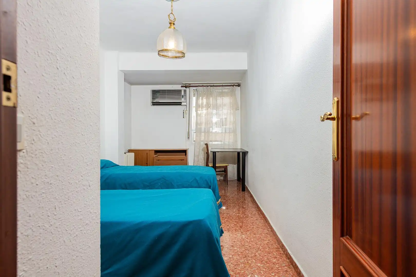 Schlafzimmer von Wohnung zum Verkauf in Valencia mit Balkon