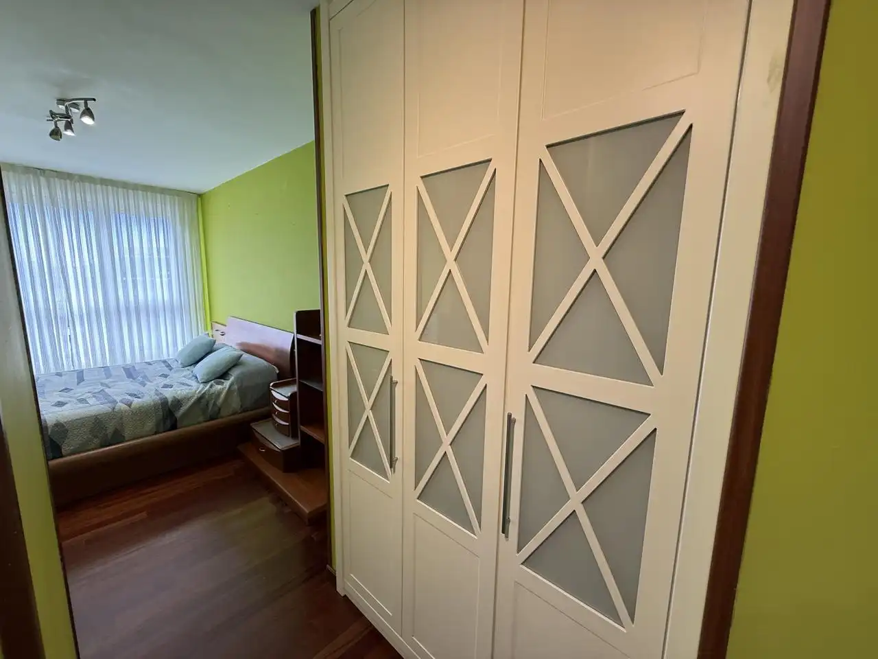 Habitación de Piso en venta en Castro-Urdiales con Calefacción, Parquet y Terraza