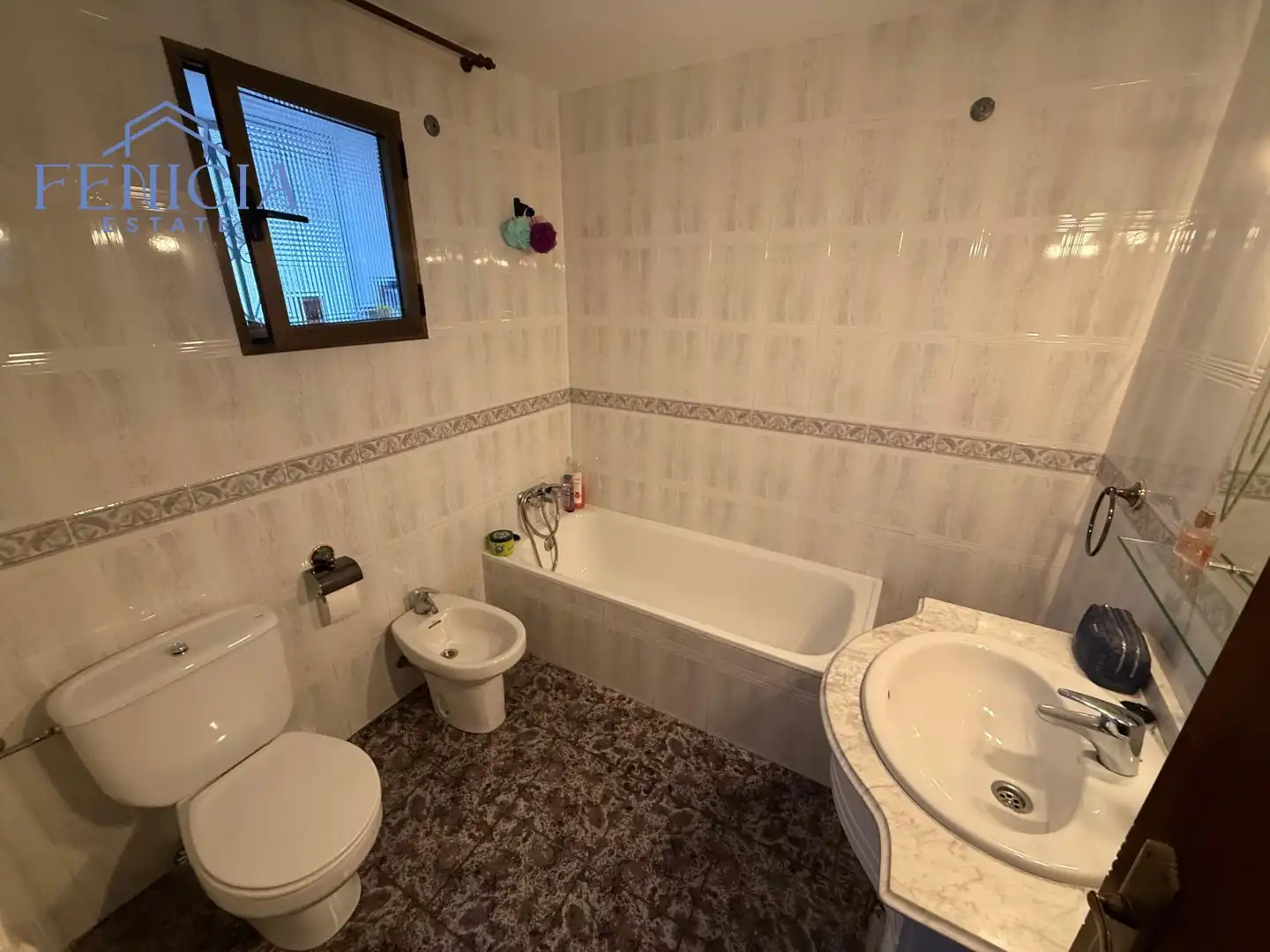 Bathroom of Country homes for sale in Lentegí  with Terrace and Storage room